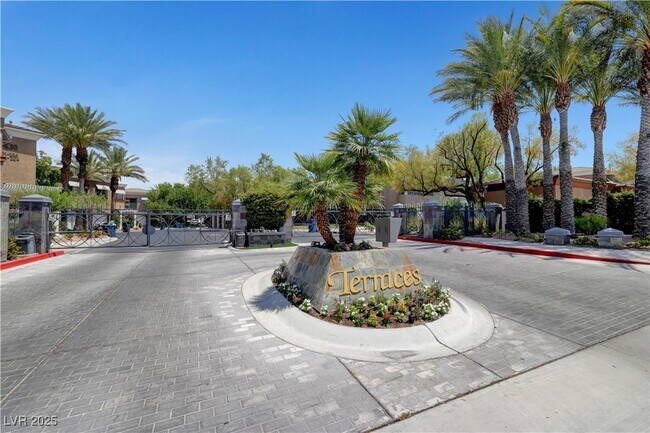 Building Photo - 9430 Laguna Niguel Dr
