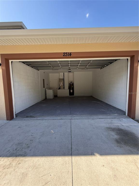 Building Photo - 2314 Apache Ave