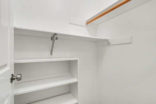 Building Photo - 3bd/3ba Seattle Home