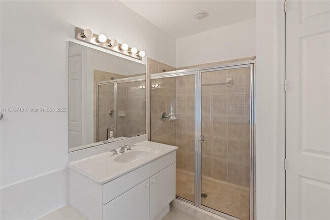 Building Photo - 2649 Center Ct Dr