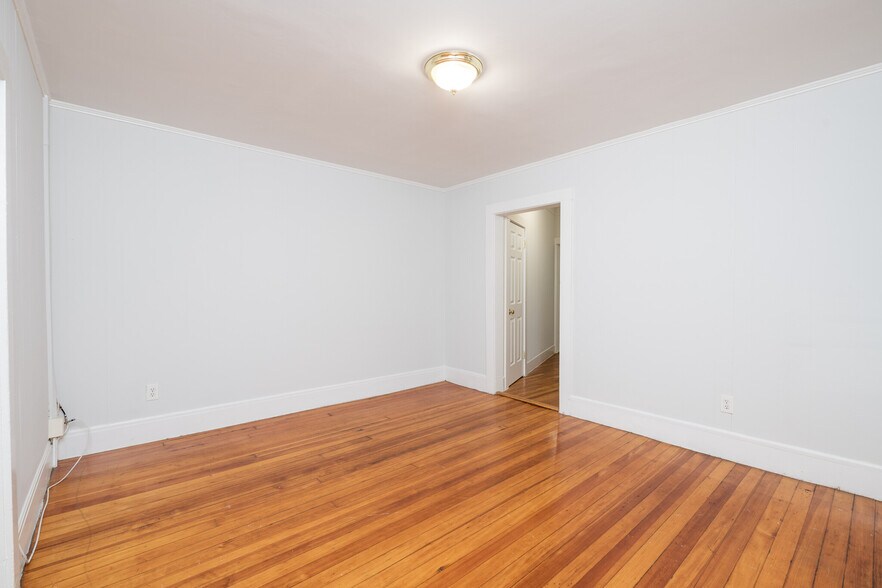 Building Photo - 34 South St