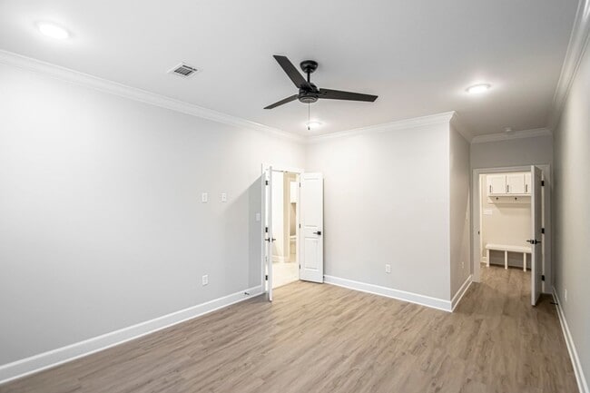 Building Photo - 306 Kanis Ridge Dr