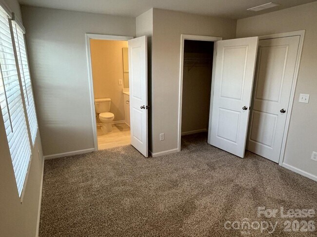 Building Photo - 5173 Brailey Cir