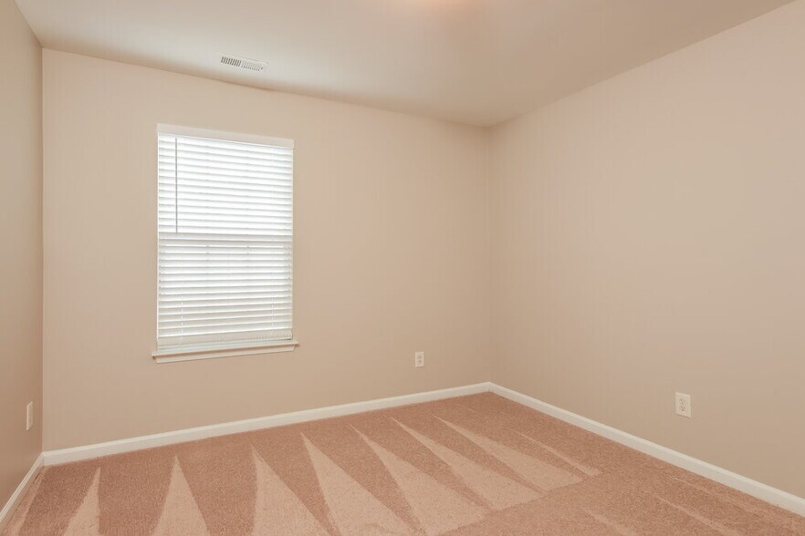 Building Photo - 3952 Tyler Bluff Ln