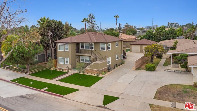 Building Photo - 6311 S La Tijera Blvd