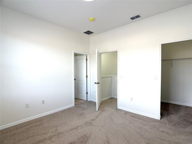 Building Photo - 538 Bexley Dr