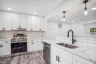 Building Photo - 8648 Watershed Ct