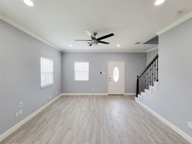 Building Photo - 9034 Jutland Rd
