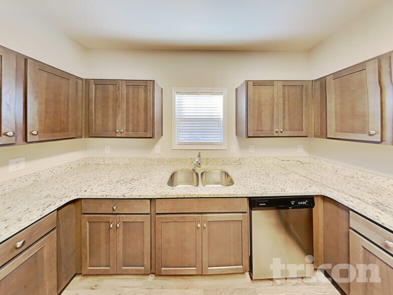 Building Photo - 4210 Effie Seward Dr