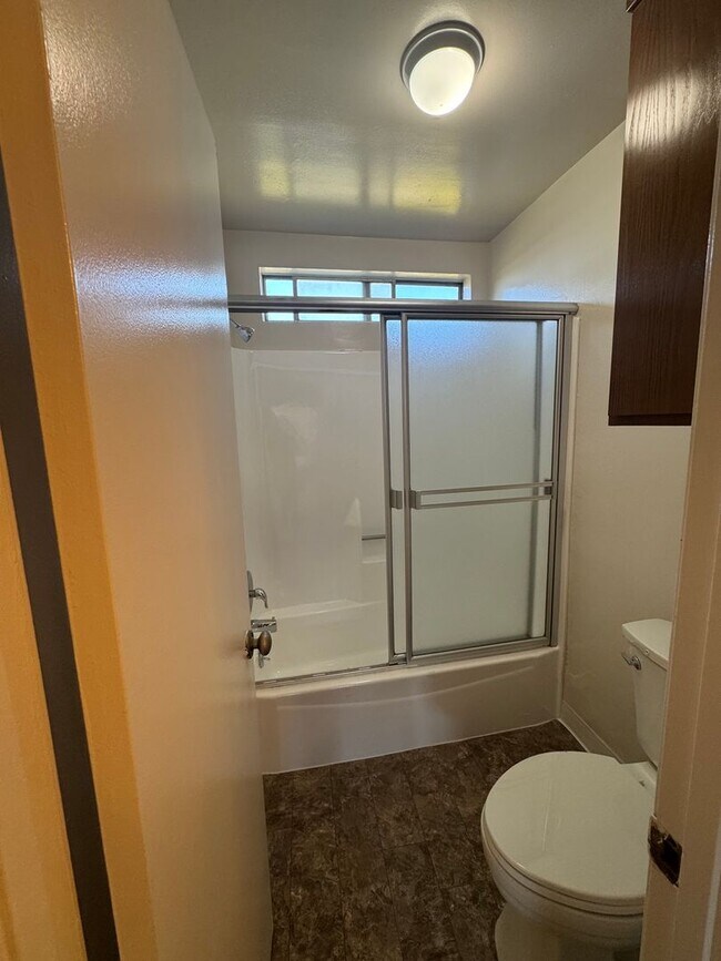 Building Photo - Charming 1-Bed, 1-Bath Apartment in Harbor City - $1,800.00 ALL UTILITIES INCLUDED !!! & Parking