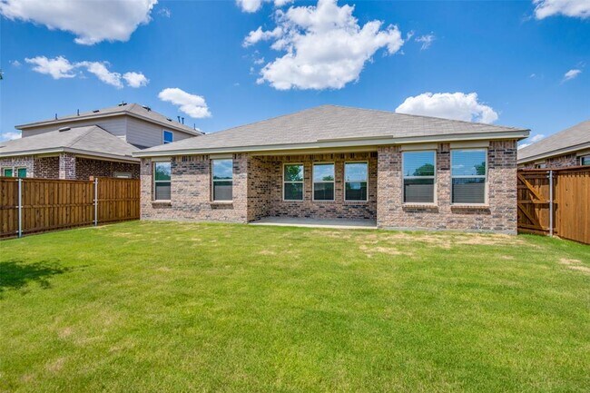 Building Photo - 1165 Dravite Dr