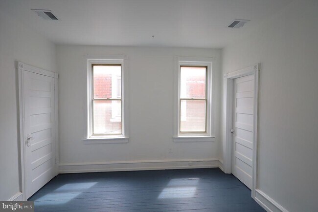 Building Photo - 5321 Baltimore Ave