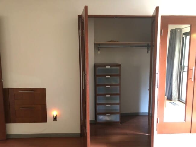 Building Photo - Furnished 2 bedroom 2 bath, WiFi and Garba...