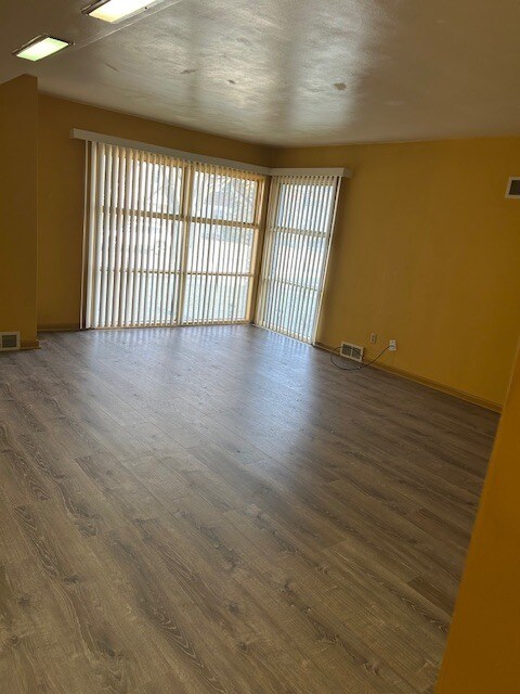 Building Photo - 4075 N 85th St