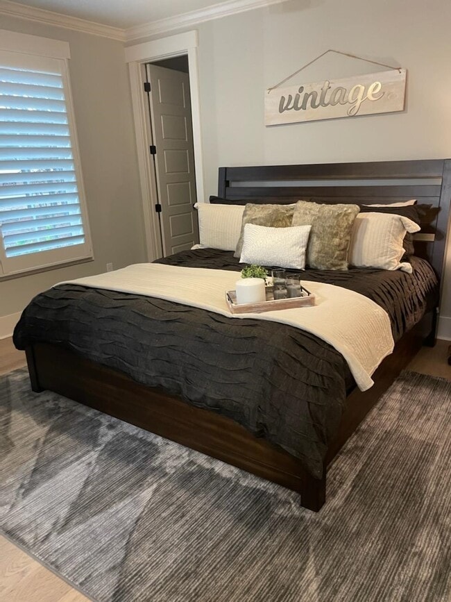 Building Photo - 1830 Snug Harbor Dr