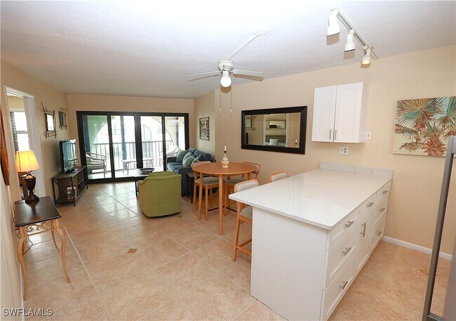 Building Photo - 1023 Anglers Cove