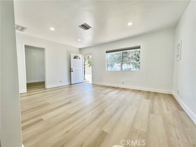 Building Photo - 12987 Correnti St