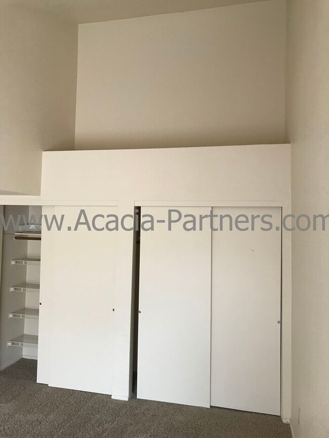 Building Photo - Two Bedroom Condo