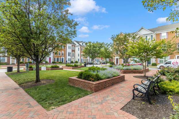 Neighborhood - 819 Ramsay St