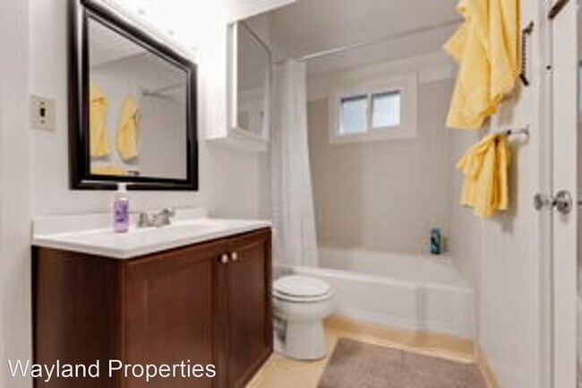 Building Photo - Studio, 1 bath House - 3 Nw of 3rd on Mont...