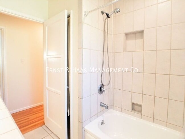 Building Photo - 3312 San Anseline Ave