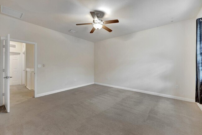 Building Photo - 9480 SW 171st Ct