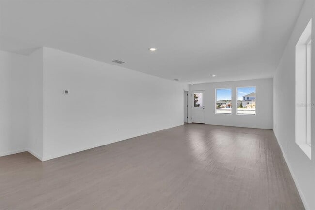 Building Photo - 5540 Sapote Ct