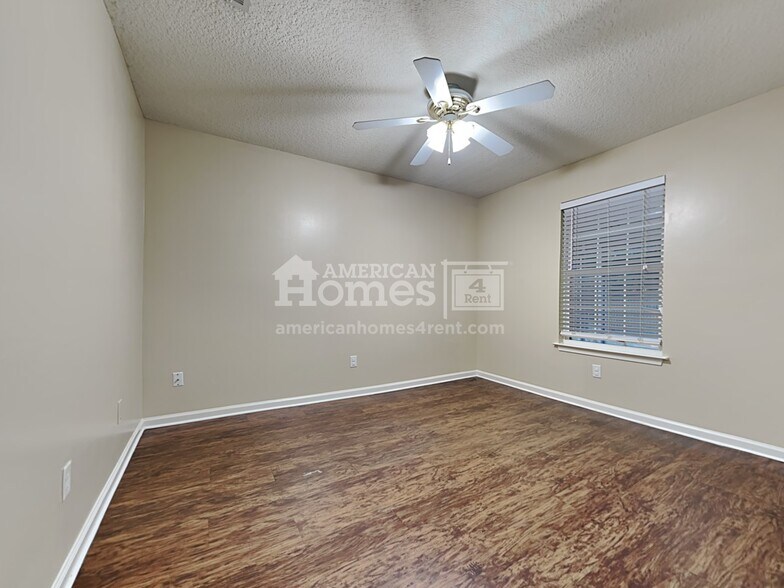 Building Photo - 96014 Sea Winds Dr