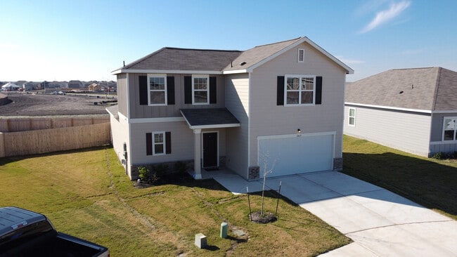 Primary Photo - 12633 Henry Clay Dr