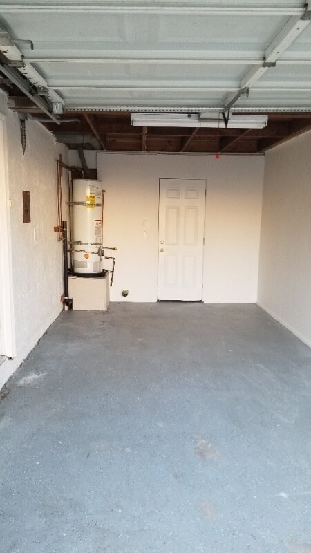 Building Photo - 2 Central Ave