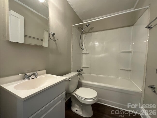 Building Photo - 94 Wilkinson Ct SE