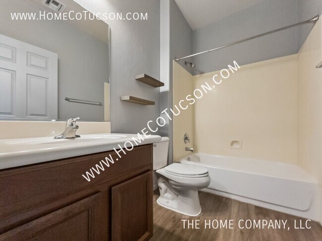 Building Photo - 1628 W Gentle Brook Trail