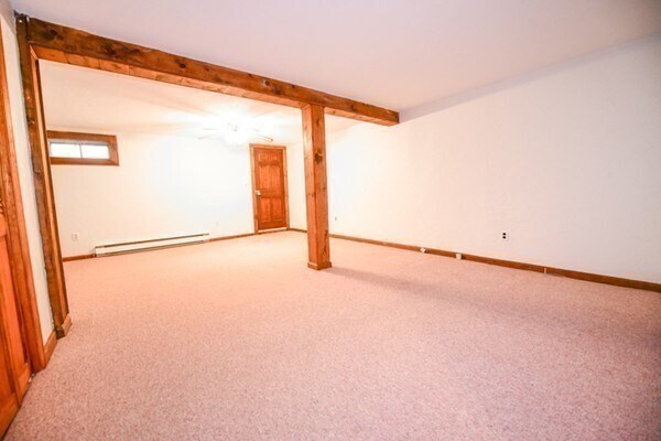 Building Photo - 848 Plain St