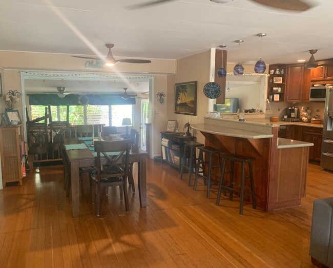 Building Photo - Kekaha 4 bed2 bath on 3/4 acre