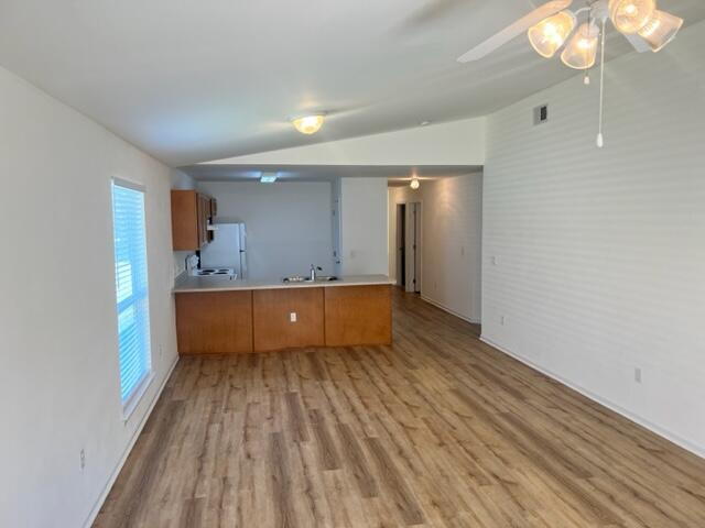 Building Photo - "Charming 3-Bedroom home in Shalimar!"