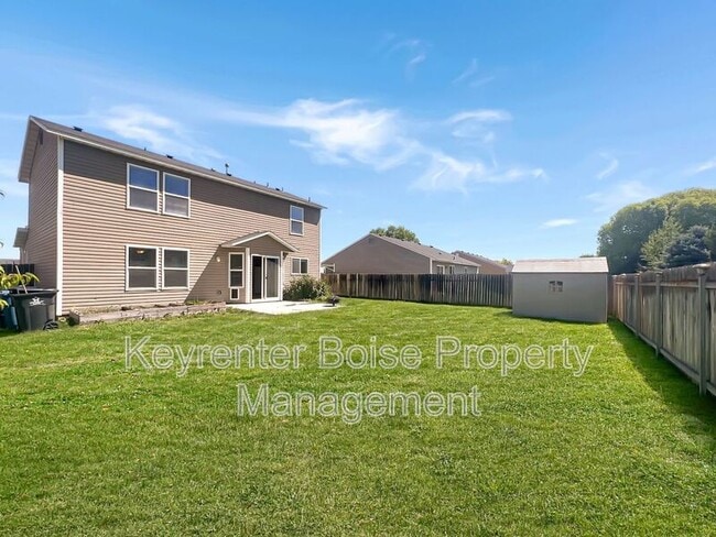 Building Photo - 3120 Cascadia St