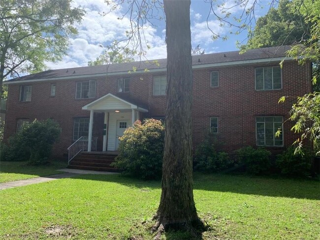 Primary Photo - 124 S Florida St