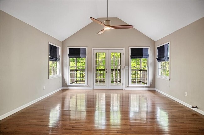 Building Photo - 6285 Sterling Dr