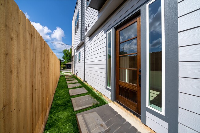 Building Photo - 4519 Teton St