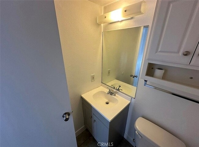 Building Photo - 1501 E Fairfield Ct