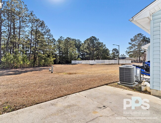 Building Photo - 107 Church St