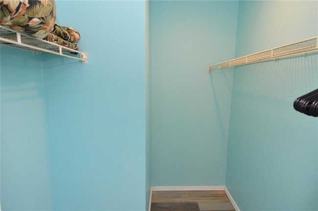 Building Photo - 1400 Gandy Blvd N