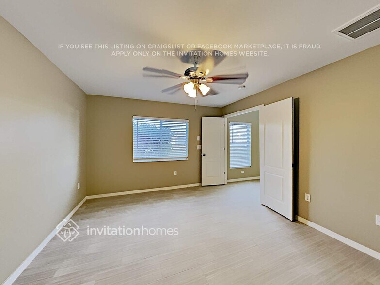 Building Photo - 3889 Hampton Hills Dr