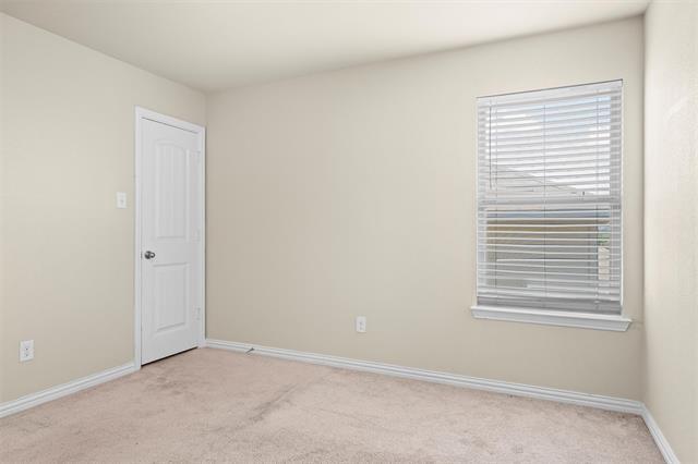 Building Photo - 1412 Glen Garden Dr