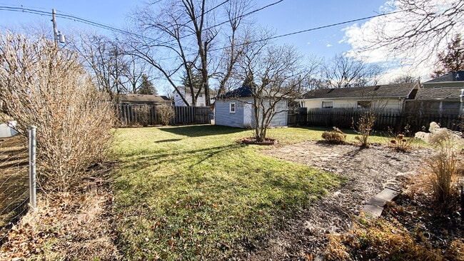 Building Photo - Ottawa South Side – Single-Family Home for Rent