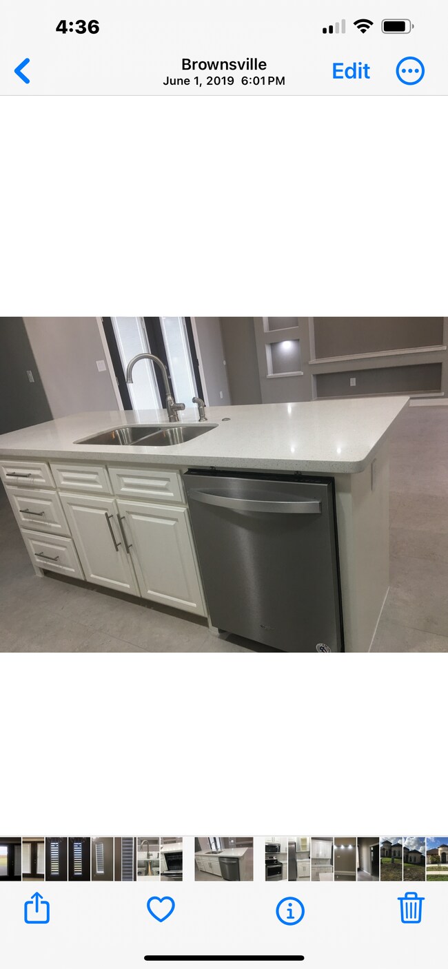 Building Photo - 3873 Tolosa St