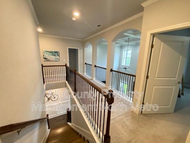 Building Photo - 3112 Avenel Ct
