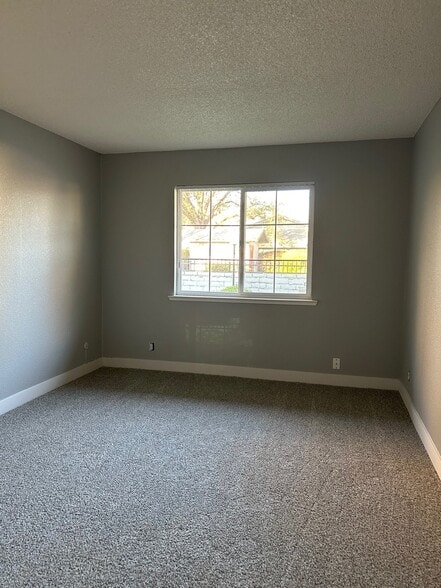 Building Photo - 1181 Fulton Ave