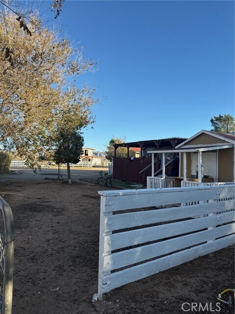 Building Photo - 16100 Navajo Rd