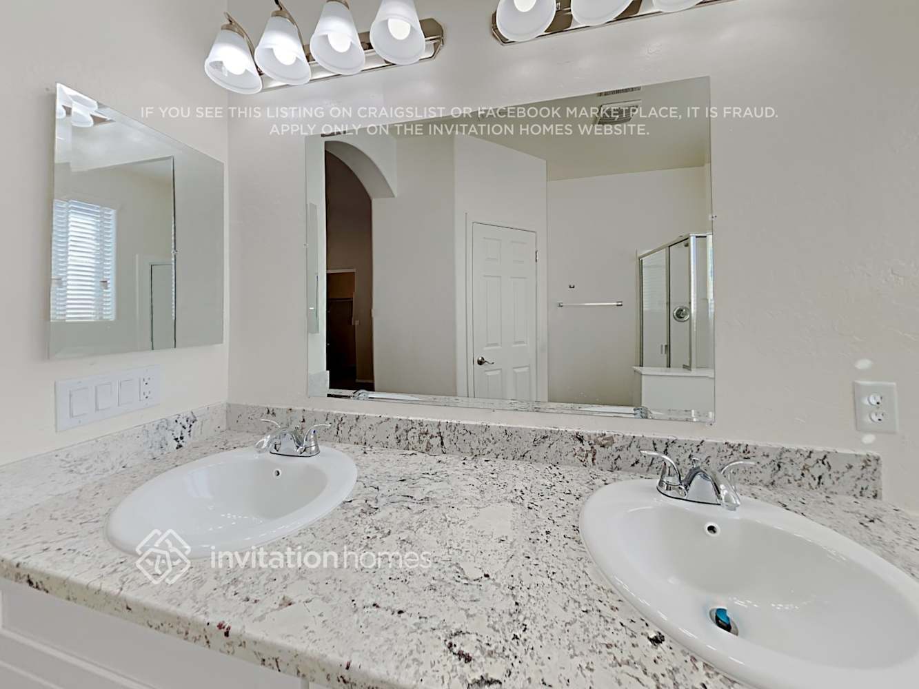 Building Photo - 2813 S 101st Ave